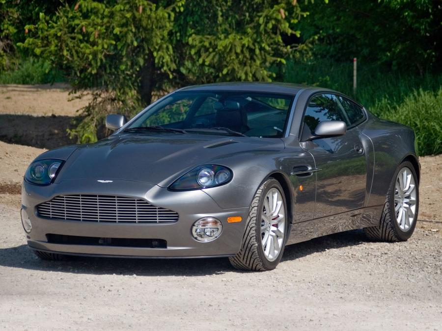  Aston Martin V12 Vanquish 2001 года  (NA) (фото 8 из 10)